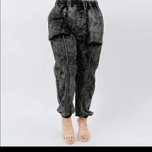 Plus size Trendy black Jean Jogger with zipper design sz 1x